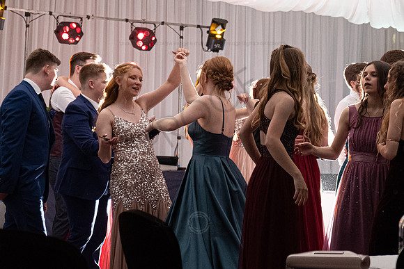 TB_Prom19-744